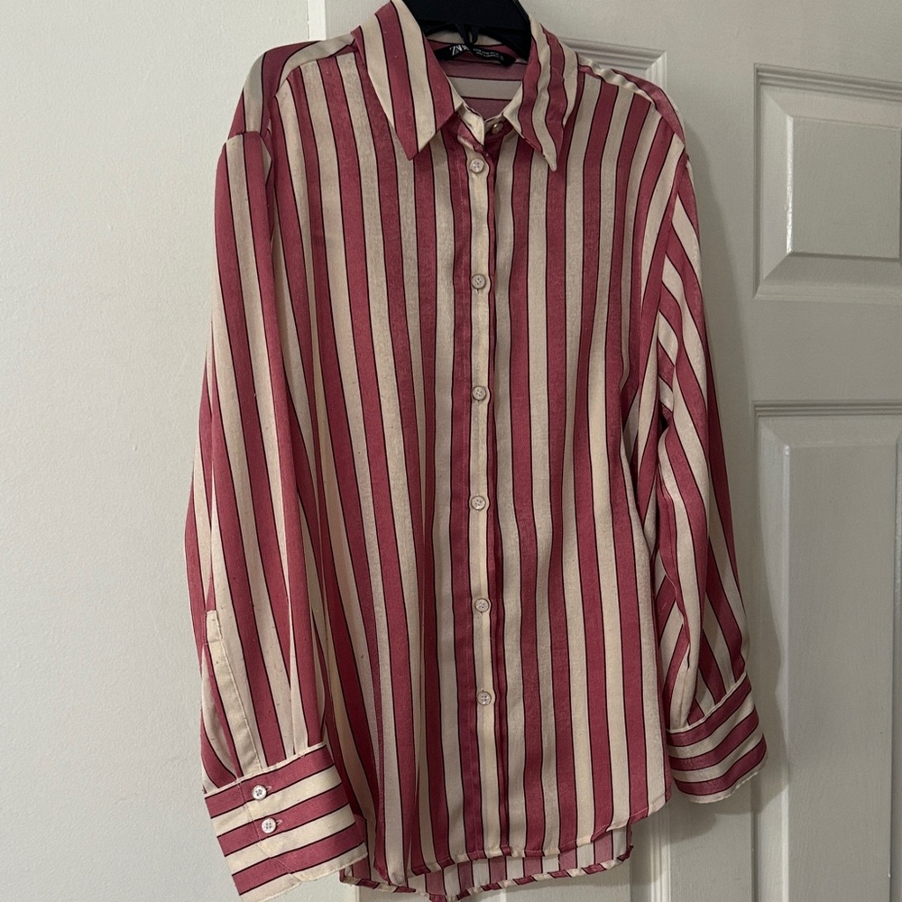 Zara Red and White Striped Women's Button Down Shirt